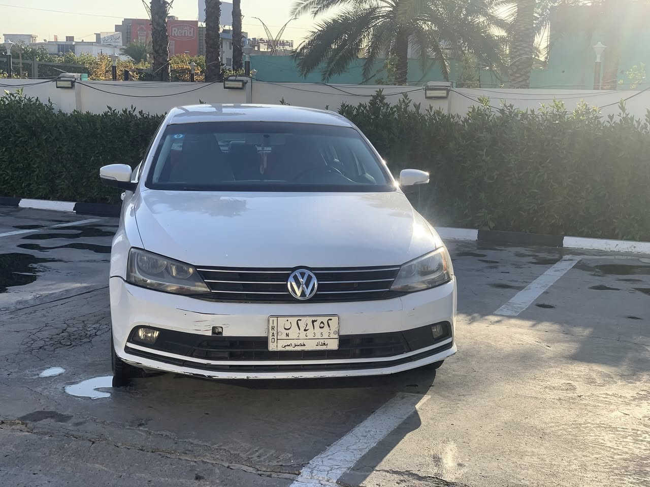 سلام عليكم جيتا موديل 2013 مكينه 2.5 خمسه سلندر السيارةحادثها فقط بنيد ومبدل ونطخ عندي الجاملغ ونصبغ
السيارة كير مكينة نظيفات صدر امامي جديد السعر 90 وبيها مجال المكان بغداد اي استفسار 
***********
