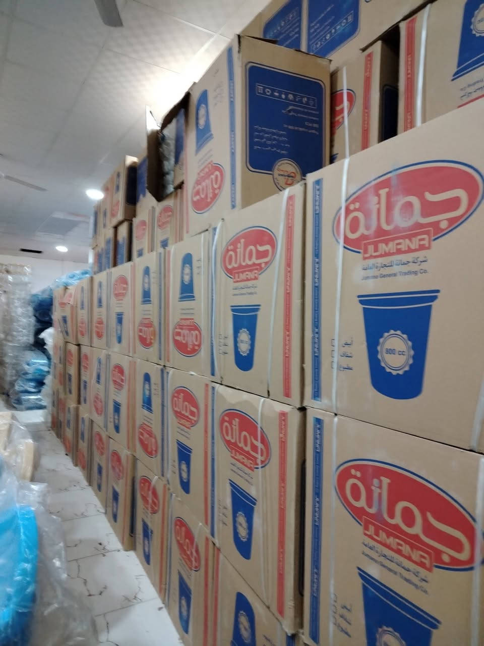 اللهم صل على سيدنا محمد وعلى آله وصحبه وسلم
يتوفر لدينا علب لبن  جمانة سعة العلبة( 800 cc) الكيس يحتوي على خمسين علبة البيع جملة ومفرد كميات خير من الله  العنوان الأنبار عانة شارع الحضره مقابل علوه عنه المركزيه
للإستفسار مراسله الصفحه او الاتصال على الرقم ***********
