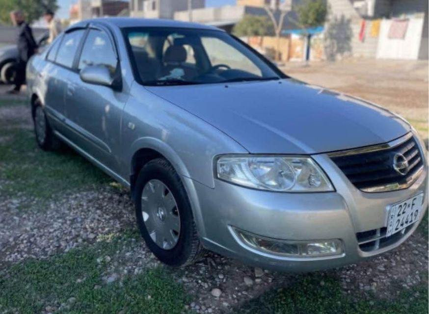 Sunny 2011بێ بویاخ بێ سارد کاڵبونەوەو تەرزەی نیە چوار جام کارەبایە ناو فورمیکا   ناوزەرد شاشە کامیرایە کوشن جەگ مەکینە سپی ١٧٠kmڕوشتووە تەقەو ڕەقەی نیە هەمو شتێکی بەشەرت ژ. م  ***********3
