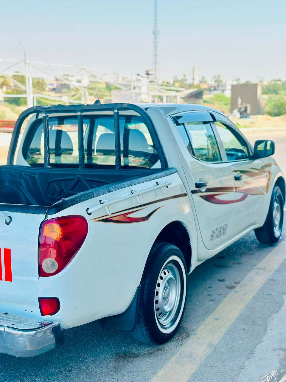 مسيبوشي 2010 محسن ✨✅رقم ديالى الجديد هزة وسنويّة مجدده ميكانيك مكفول صدر جديد تخم تاير تبريد شغال جام كهرباء رون كهربائيات شغاله كلها سنتر لوك شغال مدوشمة ارضية إدامة كامله مال جناي جاهزة من كلشي بيها صبغ بسيط ماشر بالصور 
#تحويل_مباشر 
#العنوان_ديالى_بعقوبة 
***********
