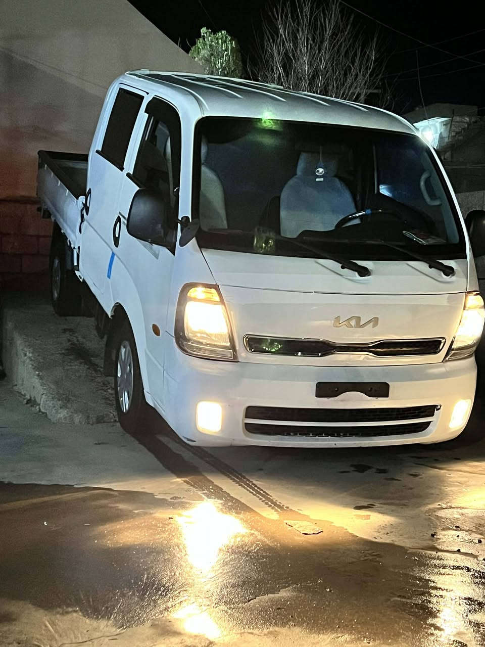 بةشةرتي سونةر كيا2013توماتيك
6تاييلوك 
ناوبودي 
تةبريتي ساردگةرم 
5دووگةم
نوك دةرزي رزاوي نية 
بةهةموشةرتي***********
