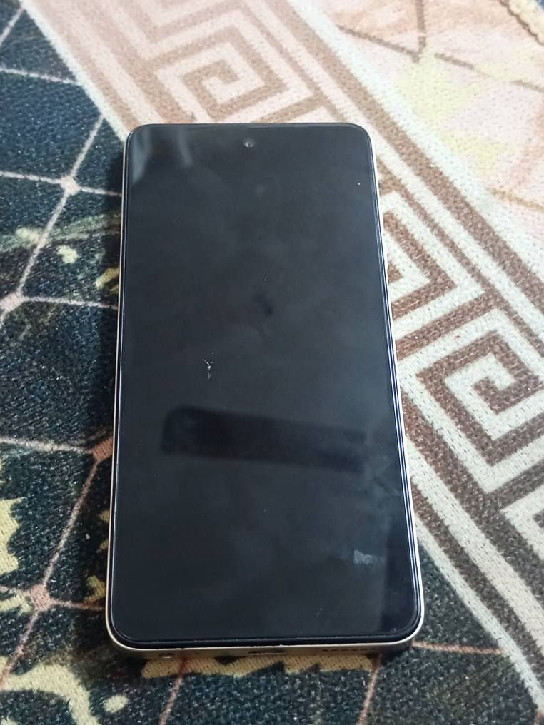 سلام عليكم 
للبيع تكنو سبارك GO ذاكره {64}
نضافه 100% ما ممفتوح الجهاز بغداد مدينه الصدر *********** السعر 100 وبي مجال بغداد, العراق
