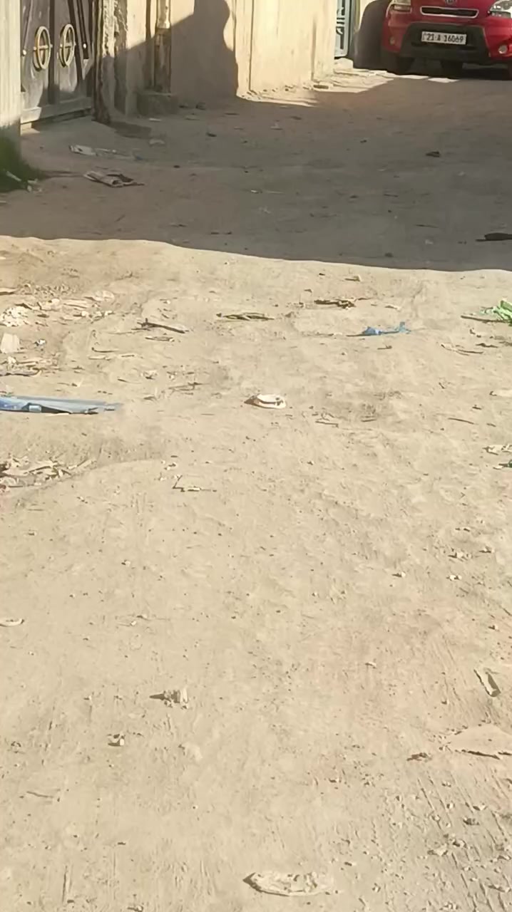 السلام عليكم قطعه 117 موقع كربلاء الحولي ابو مهدي المهندس قريبه علا دار لايتام مدارس مستوصف كلهة قريبه علا لقطعه مساحه 100 متر الواجهيه 10 والنزال 10 ركن سعرهة 25 وبيه مجال بصيط لاستفسار ***********
