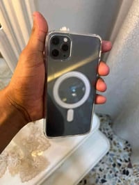 ايفون ١١ برو ماكس مبدل شاشه اصليه حلوه  بطاريه ٧٨ بلاديه ذاكره ٦٤ كلشي...