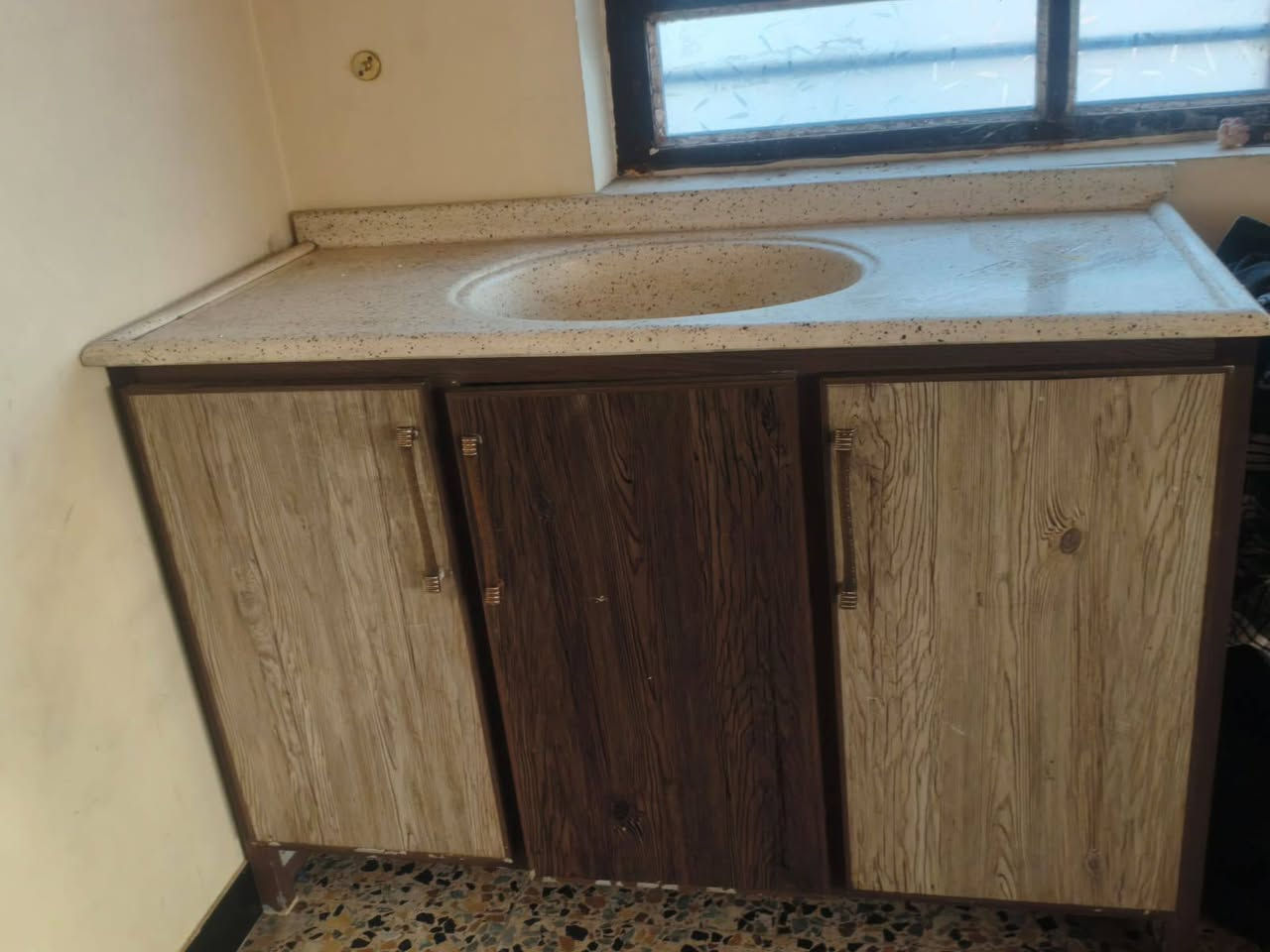 غراض للبيع


**إذا كنت صاحب هذا الإعلان وتريد حذفه لأي سبب، رجاءا أرسل رسالة إلى الدعم الفني**