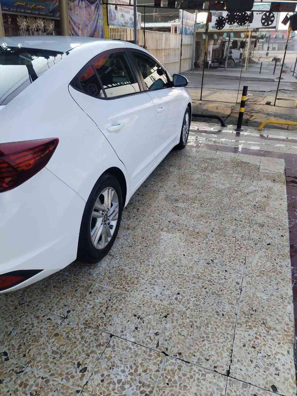 النترا 2020 نصفول محرك دوش كير At  ابيض ماشي 54 مبدل باب خلف السايق اصلي.
***********
