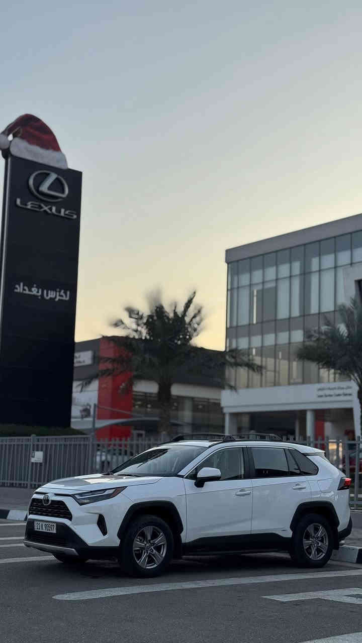 السلام عليكم 
تويوتا راف فور 2024 هايبرد Xle مواصفاتها معروفه فول الفول فتحه كشنات كهرباء شاشه جبيره عدادات دجتل تشغيل عن بعد والباقي مواصفات معروفه حادثها فقط بنيد الباقي مكفوله كفاله عامه عدا البنيد بيها قطعه وحده صبغ فقط الباقي كفاله مكانها بغداد الدوره استفسار اكثر : ***********
