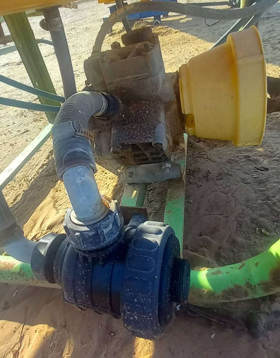 السلام عليكم. هولدر 400 للبيع.  ضغط الماطور ضعيف   السعر 350وبه مجال
العنوان.  الناعمه
***********
