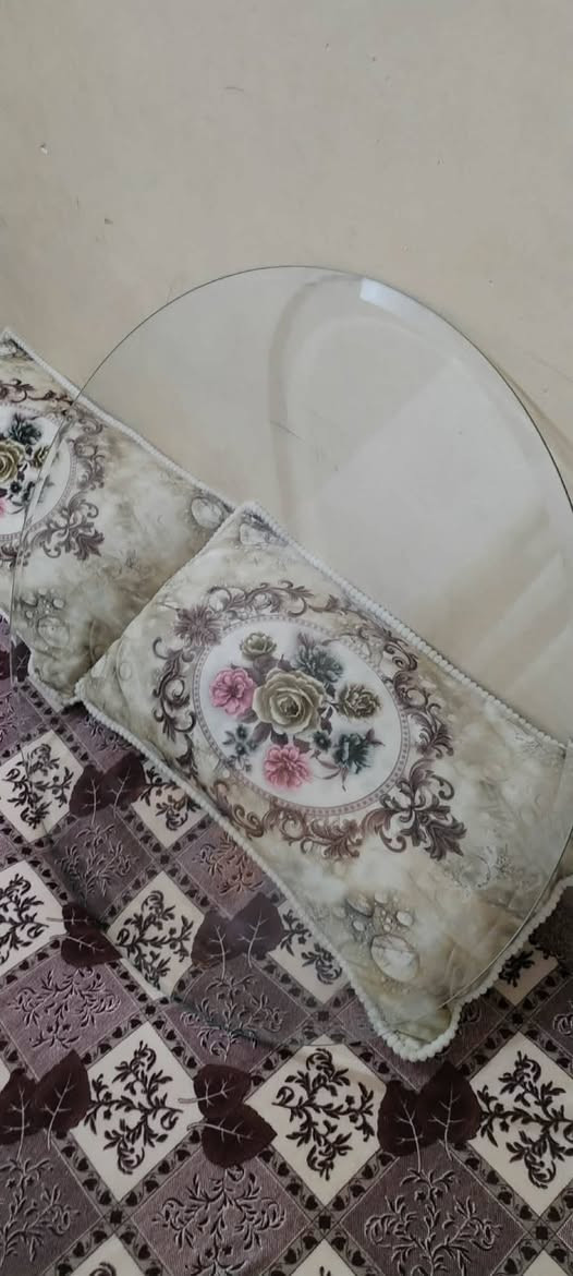 غراض بيت للبيع 
بلازما ٤٢ مع الميز انترنيت ستلايت ب١٥٠ قفل دوشك سفنج عرض ١٦٠ طول مترين٥٠ الف قفل
ميز دائري صاج وجام السعر ٣٠ قفل 
كاروك طفل لحد عمر ٥ سنوات ب٣٠ الف


**إذا كنت صاحب هذا الإعلان وتريد حذفه لأي سبب، رجاءا أرسل رسالة إلى الدعم الفني**