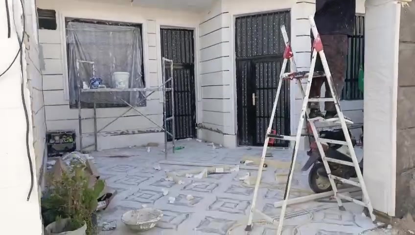 السلام عليكم خلفه متفرق حاليا مال تصميم واجهات ***********
