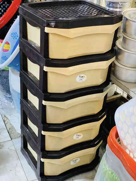 ياالله السلام عليكم وجبة جديدة من الجرارات 5طابق +4طابق  صوبات كهرابائية نوال  سلات ملابس جميع الأحجام والنوعيات كزامات بلاستك سلة  مواعين مشر ملابس طابق 1+طابقين مراية ستاند مراية مغسلة ميز اوتي حجلة أطفال هيتر كهرابائي طباخ منضدي ستيل +زجاج طباخ بريمز 1عين +2عين خلاط تيبلام حافضات خبز رف زاوية جداري تيفال دلات جميع الأحجام سلة مواعين بلاستك زاوية حمام ترمز شاي قواري ستيل +بايركس 

العنوان سوق الحصوه مقابل مجمع تاج العافية الطبي للتواصل والاستفسار ***********
