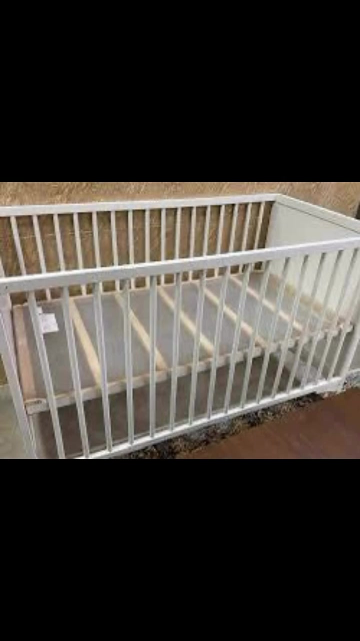 سرير ماركه ايكيا قطعه جدا راقيه جمال ودلال 😍يرهم لل٦ سنوات


**إذا كنت صاحب هذا الإعلان وتريد حذفه لأي سبب، رجاءا أرسل رسالة إلى الدعم الفني**