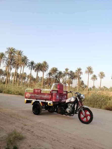 السلام عليكم ستوته للبيع موديل 16اوراق شاصي مكفول ركبه مكفوله تخم تاير جديد اكسن جديد بديه نضيف محرك 25الستوته خير من الله السعر 850وبيه مجال المكان بابل الحمزه الغربي خيكان ***********
