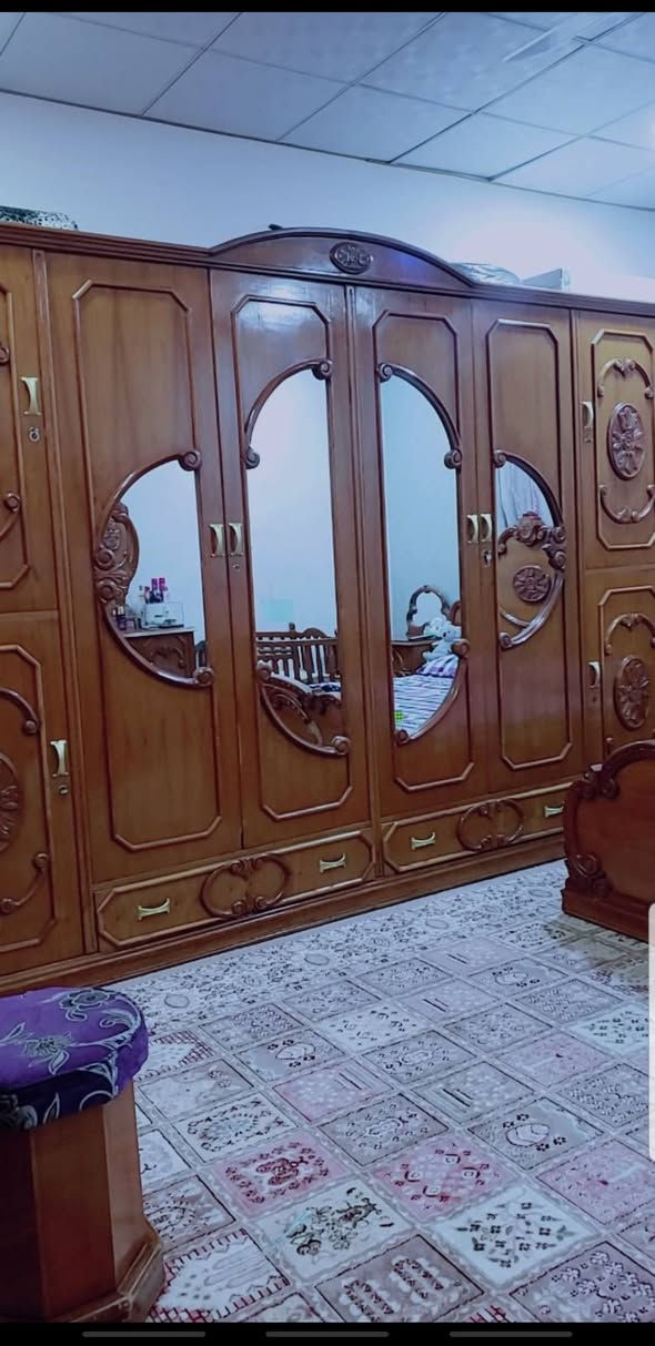 غرفه نجاره عراقيه درجه اولى لبيع الاستفسار واتس *********** البصرة, العراق
