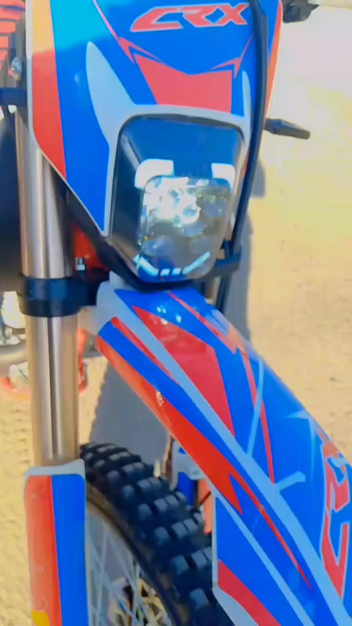 لبيع  قفاز crx جديد محرك 300موديل   2025صارله 12يوم من شاده لسعر خاص بكان بغداد
***********
