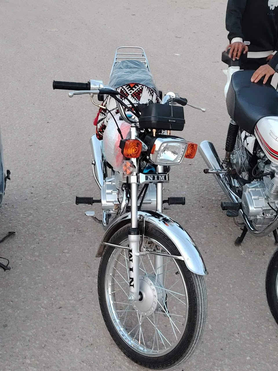 دراجه نامه متياز باب اول البيع الدراجه جديده بعدهم بدهنه صارلها اسبوع من طالعه وكيل.. رقمي ***********
