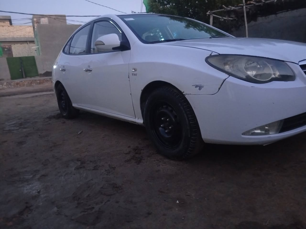 السلام عليكم للبيع فقط ستوني ماخذه بس محتاج فلوس ولازم ابيع افانتي موديل 9 فول حتى فتحه محرك 1600 دكشن عالي  تايرات 4 جدد حدايده على أيدي ضابطه ستوه مرقمه انكليزي بسم شركه أهنأ بالنجف وكاله بسمي ثاني يوم تحويل سنويه لل 31 اله تسقط سياره بيه 4 قطع فقط باقي مكفول الباقي بس ابيع احزام الك مثل ما اشتريت احسن 
بس هيه كل صبغ احزام ماكو الي تفيده اني برسم الخدمه


**إذا كنت صاحب هذا الإعلان وتريد حذفه لأي سبب، رجاءا أرسل رسالة إلى الدعم الفني**