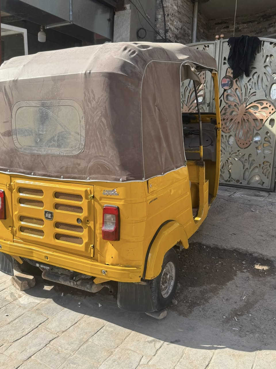 تكتك مديل ٢٠٢٠ رقم وسنويه تكتك بيهه مكانت صبغ ودوس معمره سعرهه ٦٥٠٠ وبيهه مجال مكاني بغداد شعب ***********
