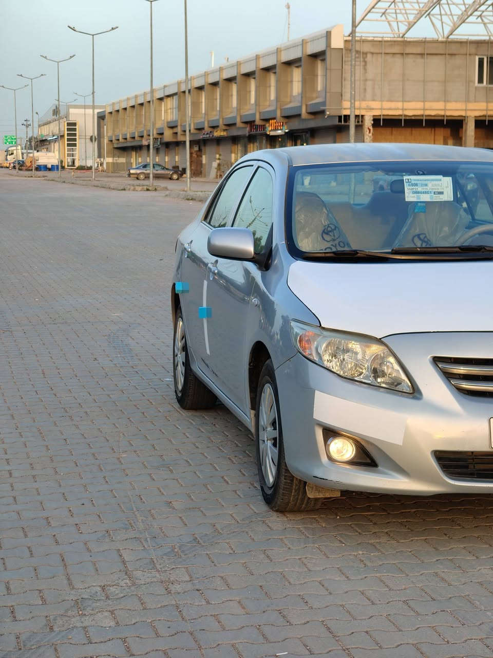 السلام عليكم للبيع كورلا 2010
كورلا خليجي مكفوله من الضرر والصبغ
فقط بيها اشويه بارد بالجاملوغ الامامي وبيها جراد
كير محرك وصدر كلها بشرط  مجرك 1600
رقم سليمانية باسمي شرط تحويل والغرامه
سنويه نافذه لغاية 2031 كلها جديد 
السعر 115 وبيها مجال بسيط مكان السيارة 
ديالى خانقين للاستفسار اتصل وتدلل 
*********** محمد
‏‪***********‬‏ اسعد
