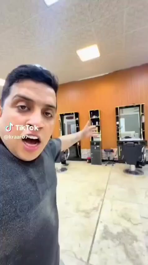 مكلف بل نشر
صالون للبيع في النجف الأشرف مقابل باب خروج المطار
الاتصال على الرقم التالي ***********
