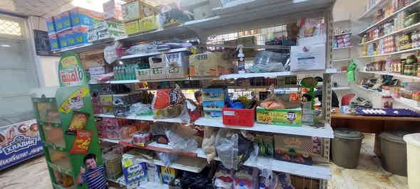 اسواق معروض للبيع العنوان التاميم شارع 30 
الاستفسار ***********
