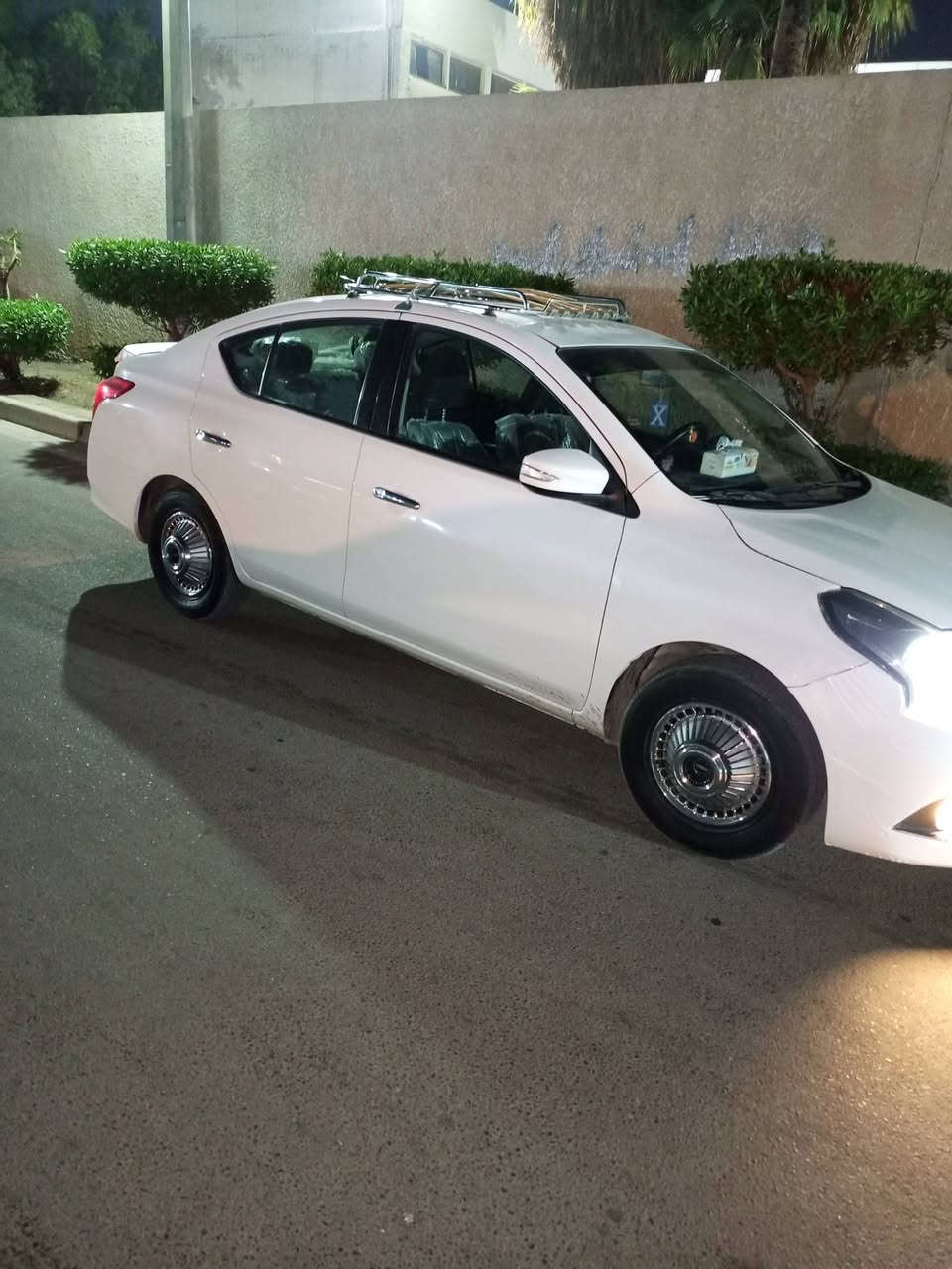 السلام عليكم نيسان صني مصري موديل 23 حادثهه جاملع اريد مراوس السياره مكفوله كير ومحرك مكاني الحريه رقم الهاتف ***********
