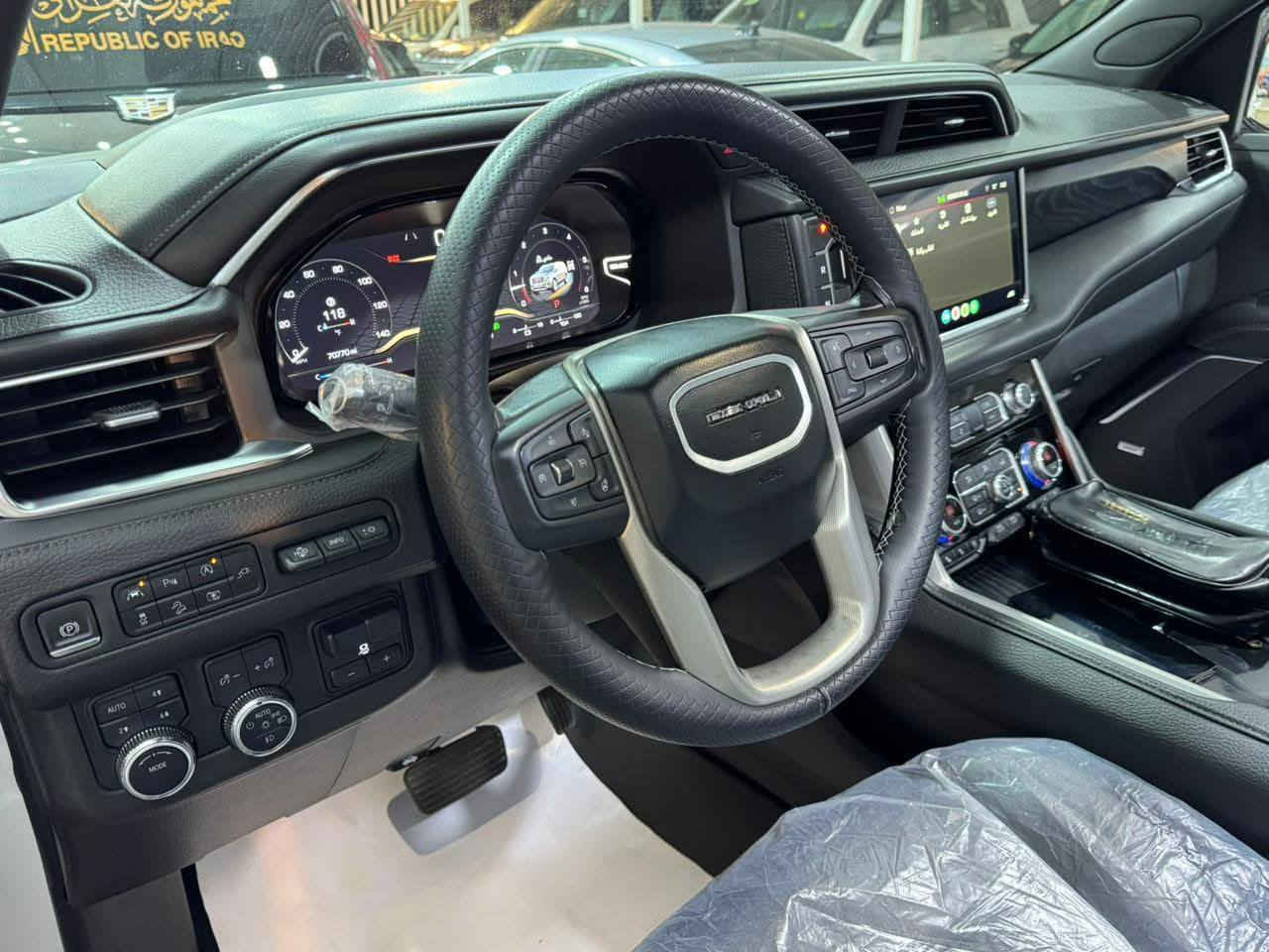 السلام عليكم من رخصة الادمن
اليدور جديد ونظيف هذا جديد 🤍
GMC يوكون دينالي 2022 وارد امريكي 
ماشيه 70 الف مايل 
حادثها طخه بالجاملغ فقط ايرباك ستيرن وبرده فقط وراجع سستم ✅
المواصفات معروفه
محرك 6.2 V8 مفتوح بالشركه مشتغلي شغل درجه اولى 
بانوراما
داتا شو
5 كاميرات
دوس كهرباء
كشنات جلد
كشنات كهرباء
كشنات حار بارد
خزن ميموري
رادار 360 درجه
نقطه عمياء
مري شفط
ترحيب دوس ومري
جنطه كهرباء
حساس امامي خلفي
لد امامي خلفي
كشن هزاز
فور ويل 4X4 درايف
ويل كب حجم 22
السياره مواصفاتها متخلص معروفه ✅
ملاحظه/السياره عدا حادثها مكفوله كفاله عامه من الشخط وعليها ادامه كامله من الألف للياء ممحتاجه اي شي وخاليه من الملاحظات ✅
تخم تايرات دلوب شديتهن قبل شهر ✅
رقم بغداد بااسمي مميز تحويل ثاني يوم
مكاني بغداد الكريعات
السعر 435 وبيها مجال
هـ*********** الشراي يتصل
