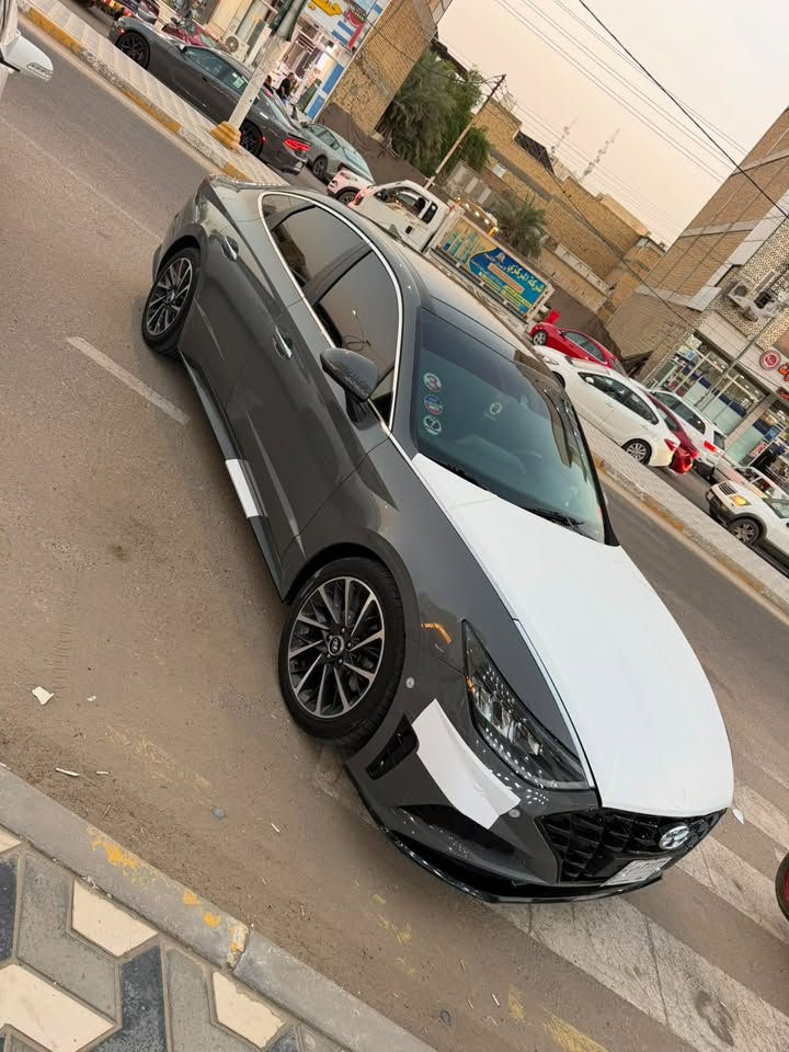 سوناته ٢٢ بغداد معوقين وكاله عامه بسم المشتري باقيله سنه وتصير حره فول مواصفات للئخير ١/١ واردامريكي جاملغ مبدل وقطعتين كلير السياره جاهزه كير محرك كفاله تخم تاير جديد سعر 153وبيه مجال بصيط مكان سياه ناصريه شارع السبيس لاستفسار اكثر اتصال على الرقم (***********)(***********)
