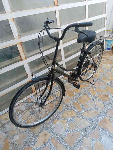 السلام عليكم بايسكل للبيع حجم 26 مكان الديوانيه الجلبيه سعر 80 التواصل *********** بي واتساب
