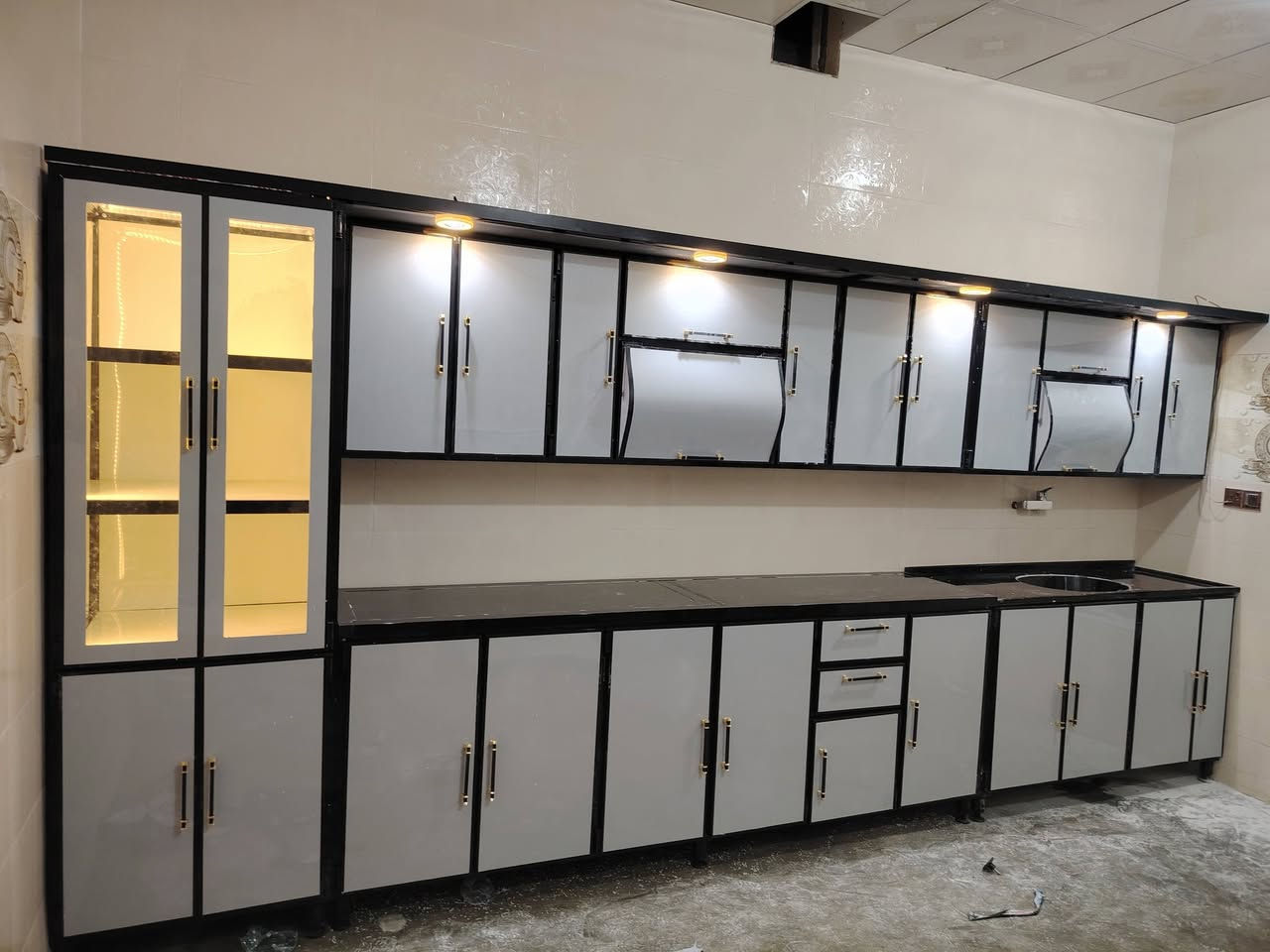 القمة للألمنيوم التركي ضمان 5سنوات 
سعر المتر 140 الف


**إذا كنت صاحب هذا الإعلان وتريد حذفه لأي سبب، رجاءا أرسل رسالة إلى الدعم الفني**