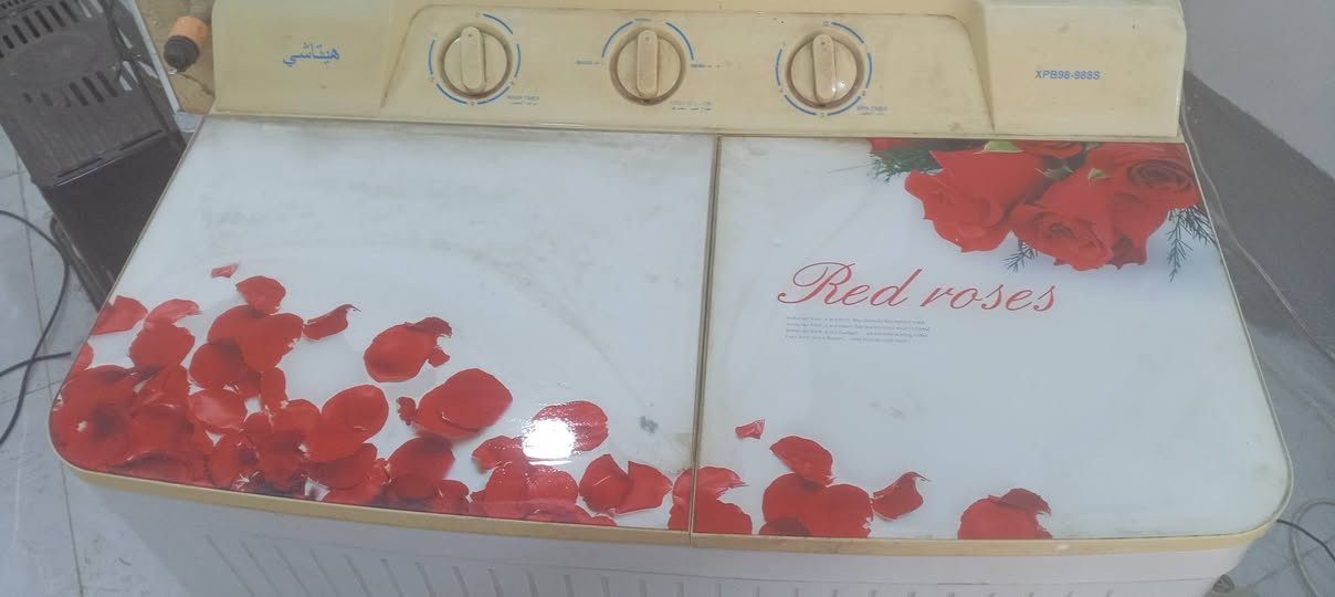 سلام عليكم البيع غسالت شاغلت فول تصليح ماداخلت سعر الوحده 50 والوفن الجبير 20 وصغير 15موجودات داخل المحل عنون المحل حي المامين مقابيل حي العباس وكو توصيل هم الرقم  ***********
