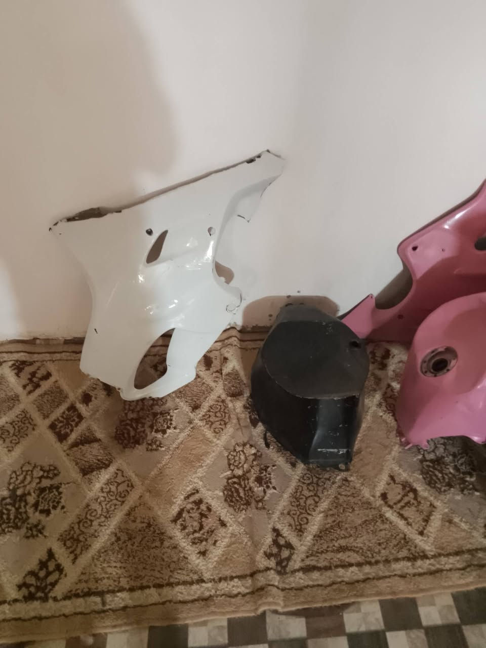 السلام عليكم شباب غراض افوراي تفصيخ شرط شغل وغراض جكسر موديل ٢٠٠٥ موجود مكينه ما مفتوحه شرط شغل غراض كله شرط شغل شتريد موجود مكاني كربلاء توصيل موجود ***********
