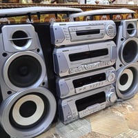 تكنكس ياباني • راديو مسجل • مدخل اوكس