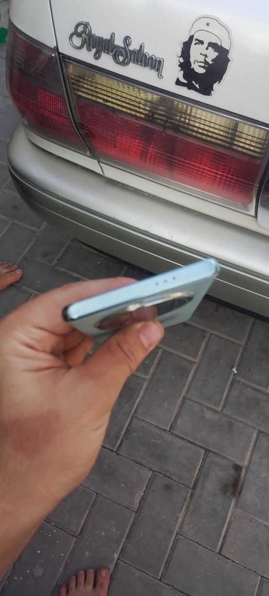 هونر x9c الجهاز نضيف جدآ مال معاتب استخدام شهر واحد كاترونه وشاحنه وياه
*********** تواصل على هاذ الرقم  السعر 360
