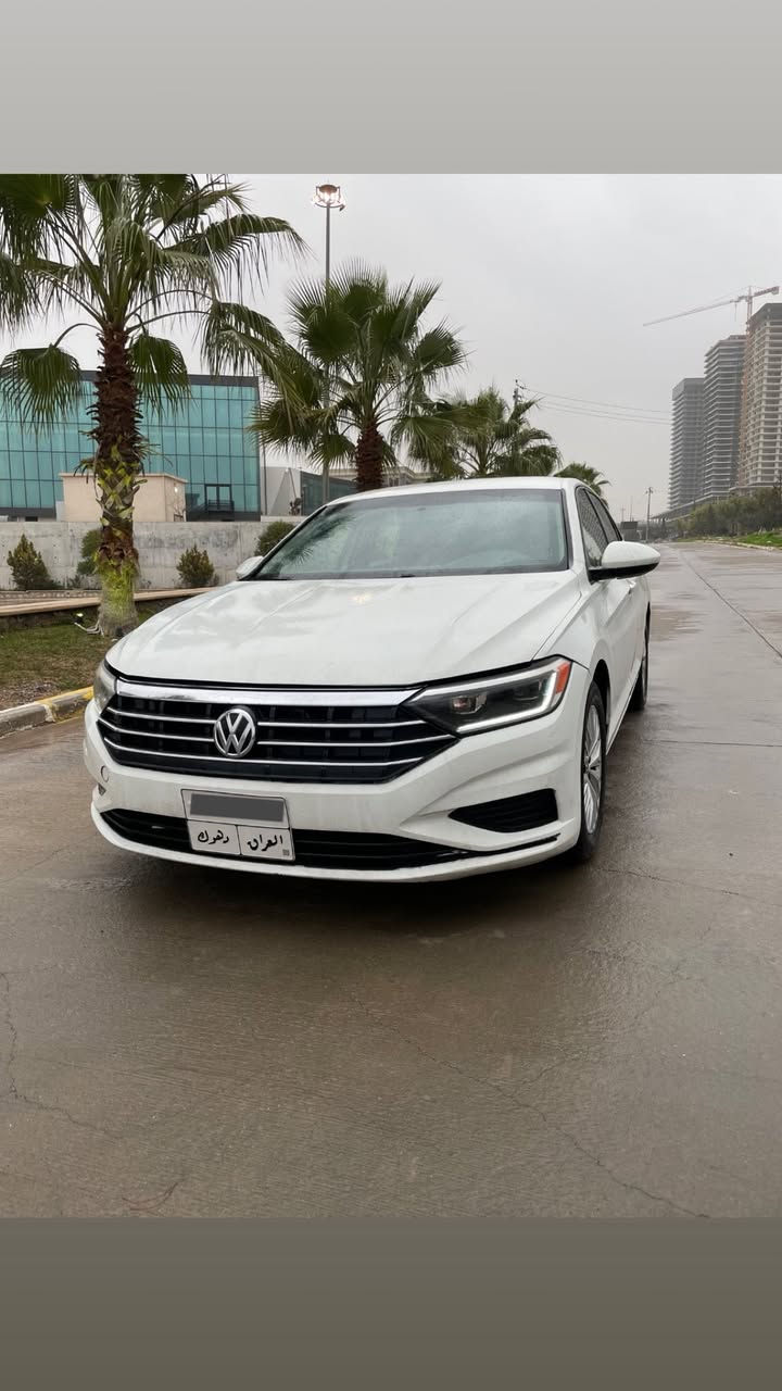 جيتا ٢٠١٩
٤ پارجه و نيف صبغ بئ داخلي 
ارباگ بس دكمه 
٦٩ مايل يا جوي 
مه كينه ١٤ توربو مرغوب 
گيرو مه كينه ب شه رت 
سعر ١٢٨ مجال 
***********
