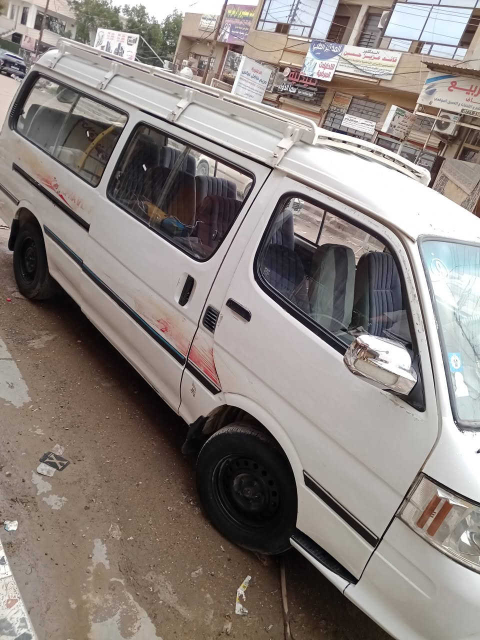 اسلام عليكم اخوان عندي فتون 2010السياره ابلاديه بس الدير ملكط خياسه دوشمه جديده كاعيه جلد جديد مكينه وكير وكسل جديد صدر تايرات تخم جديد مكان السياره بغداد السعر 64بيها مجال للشراي تحويل ثاني يوم اتصال ***********
