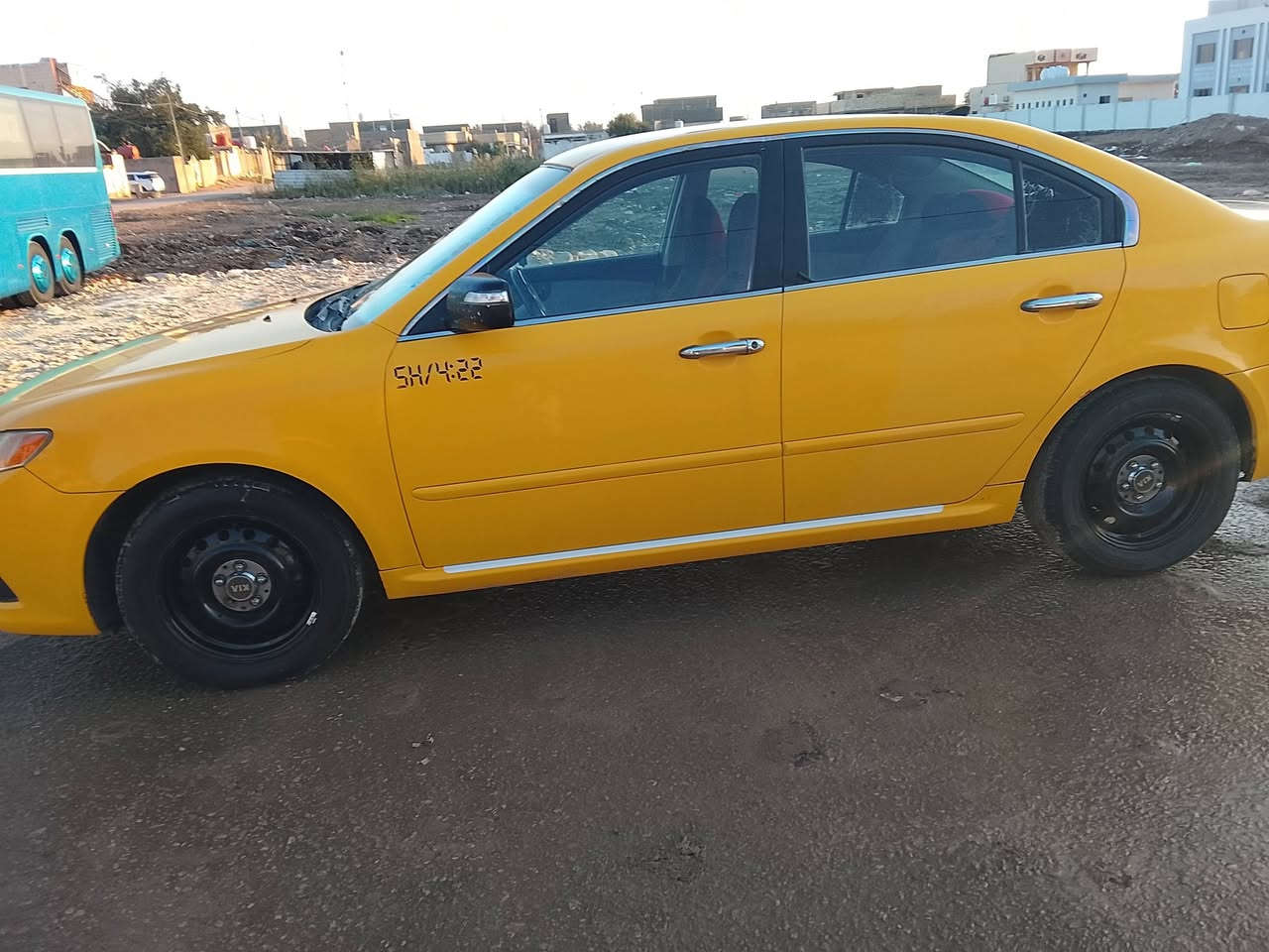 اوبتيما للبيع 2010 تكسي رقم مثنى انكليزي جديد مشروع وطني بسمي بدون حادث السيارة جاهزه خير من الله الاستفسار أكثر الاتصال على الرقم ***********مكان السيارة بابل السعر120$/او بيها مجال قليل
