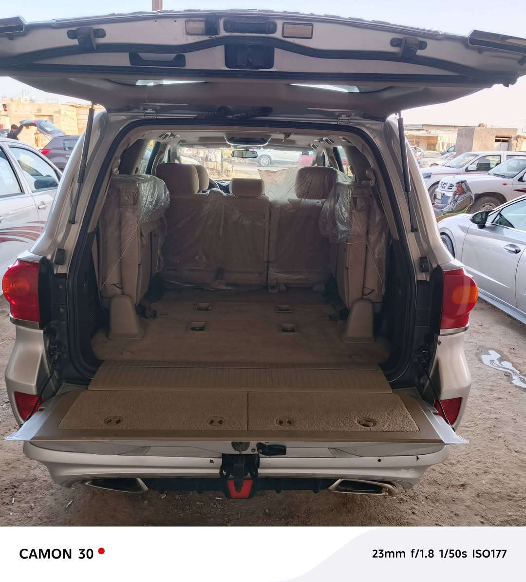 سلام عليكم للبيع لاندكروز بريم موديل 2010 كفاله عامه رقم بغداد بسمي سنويه ل٣٠ كير محرك حداديه كفاله كلها سياره جديده ماشيه. ٢٠٠ عنوان السماوه الرميثه السعر ٢٩٠ مراوس ترهم بيكم 
***********
