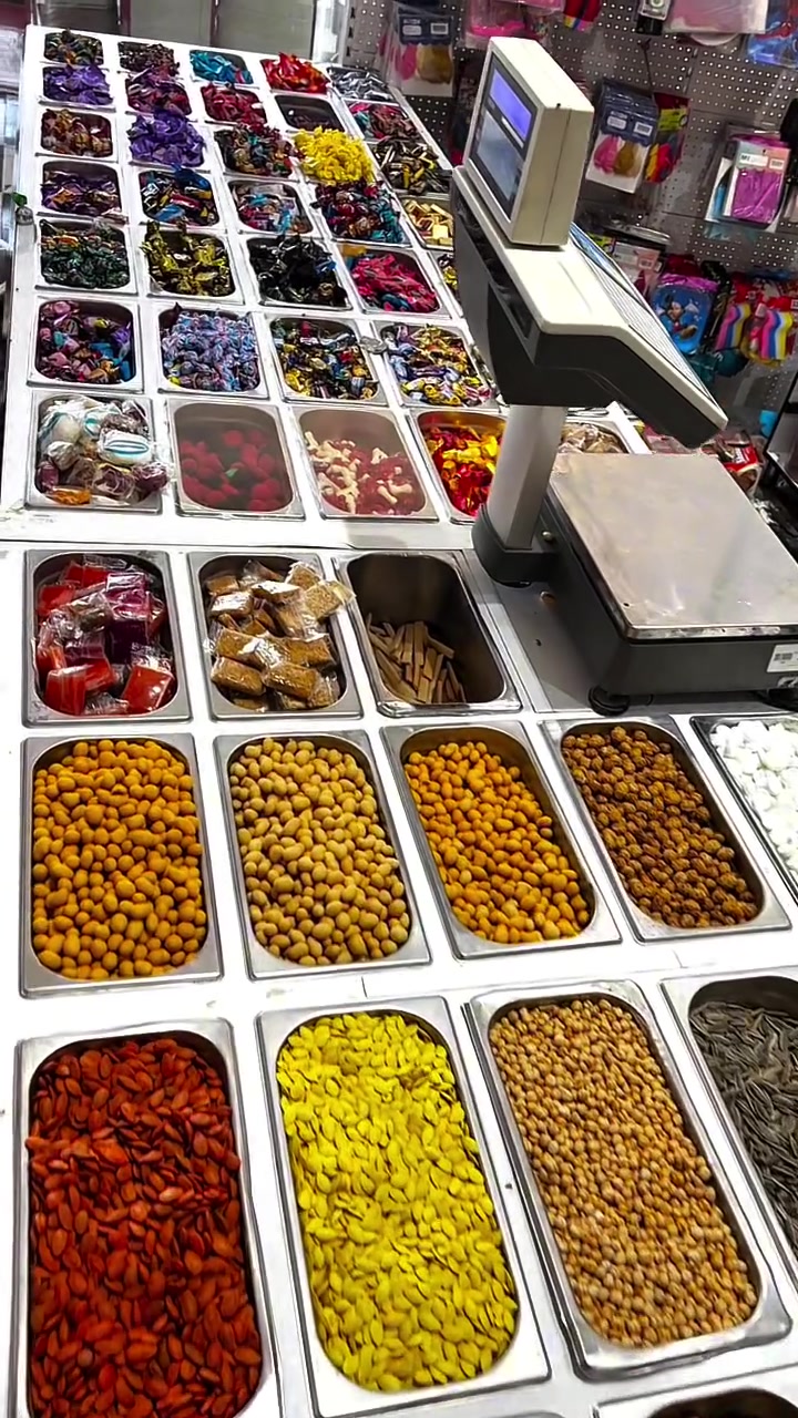 ✨

كل ما تحتاجه الأسرة بمكان واحد 🛒

🌟 تسوق براحة
🌟 خيارات متنوعة
🌟 عروض مستمرة

زورونا اليوم واستمتعوا بتجربة تسوق متكاملة في قسم الكرازات بمول القاسم التجاري.

📍 مول القاسم التجاري 
بوابة التسوق الأولى في حافظة بابل


**إذا كنت صاحب هذا الإعلان وتريد حذفه لأي سبب، رجاءا أرسل رسالة إلى الدعم الفني**