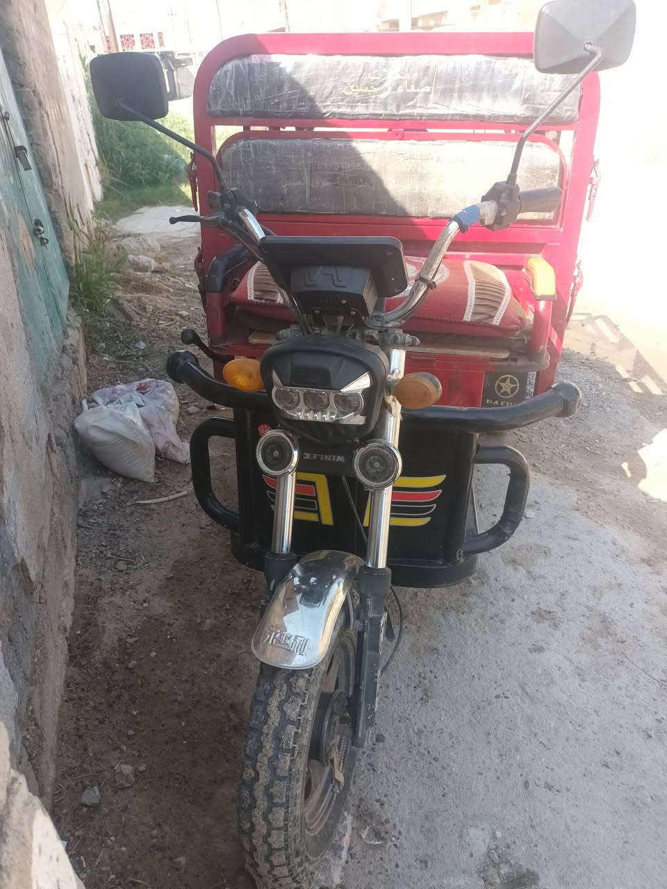 سلام عليكم. ستوته للبيع باتريت فول
تخم تايرات جدد.مثل.الي بلصوره للتواصل/***********
