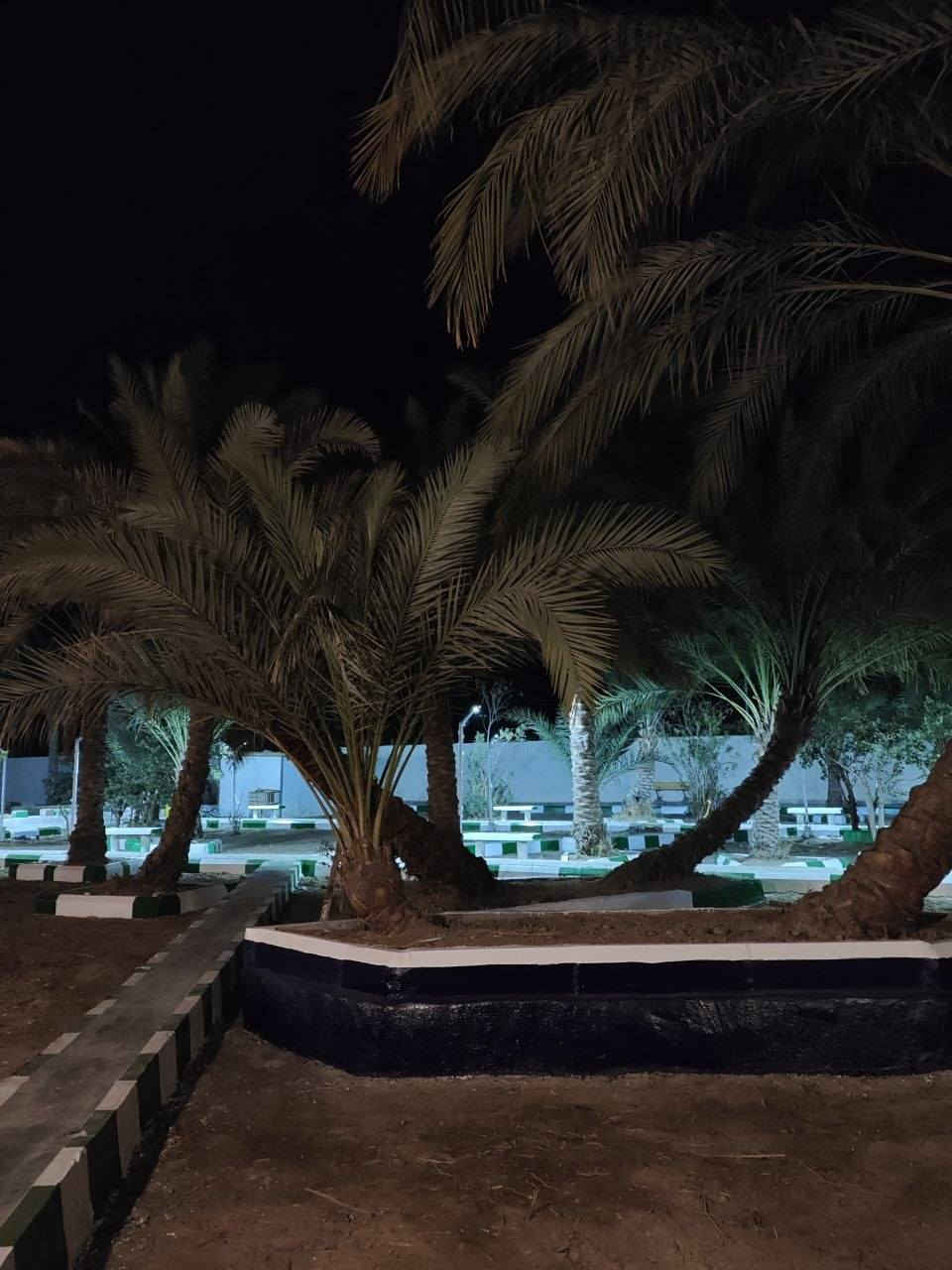 🌴منتجع سياحي مساحة 2450 م الواجهة 70 م🌴
العنوان منطقة السديناوية خلف ثانوية الواثق 
الاستفسار /🌴***********🌴
