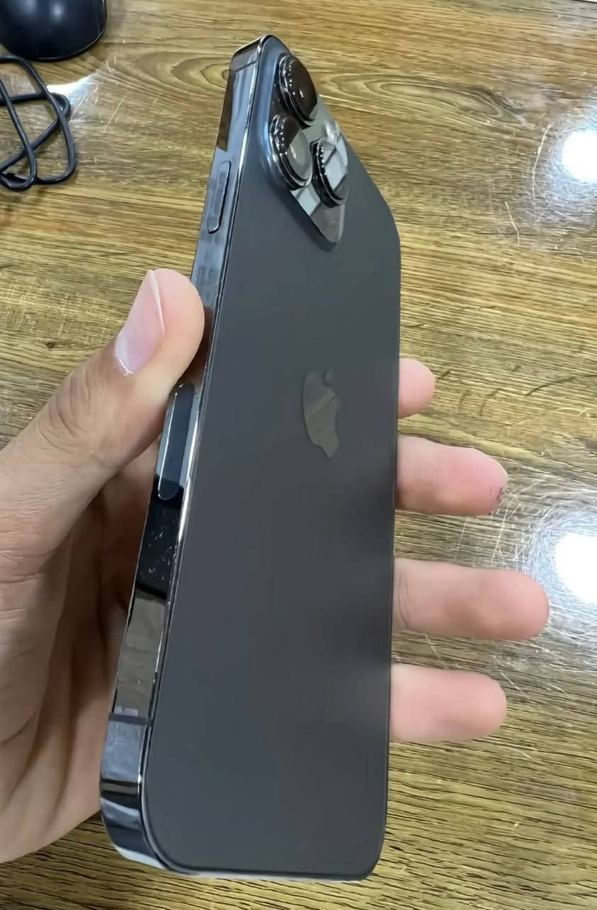 13 برو ماكس 
جهاز نظيف وجديد 
بطاريه 96 معلايه 
ذاكرة 256 
سعر 675


**إذا كنت صاحب هذا الإعلان وتريد حذفه لأي سبب، رجاءا أرسل رسالة إلى الدعم الفني**