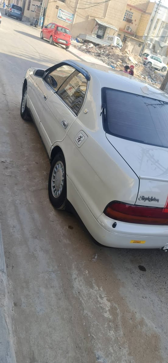 بطه كامله من كلشي بس تبريدها ميشتغل
مراوس بسياره متجايه مكلوبه ومعمره مكصوصه بس كون اصوليه
***********
