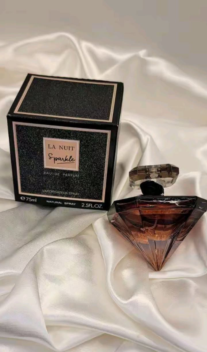 طلعلي بالاامزون عطر لانكوم فرنسي 🇫🇷عطر مثيييييير وحيد صدك تشبعين اسألة عن شنو عطرججج 
عرايسي بحتتت  للبيع شدفعولي.؟؟؟ 🔴👍🏼


**إذا كنت صاحب هذا الإعلان وتريد حذفه لأي سبب، رجاءا أرسل رسالة إلى الدعم الفني**