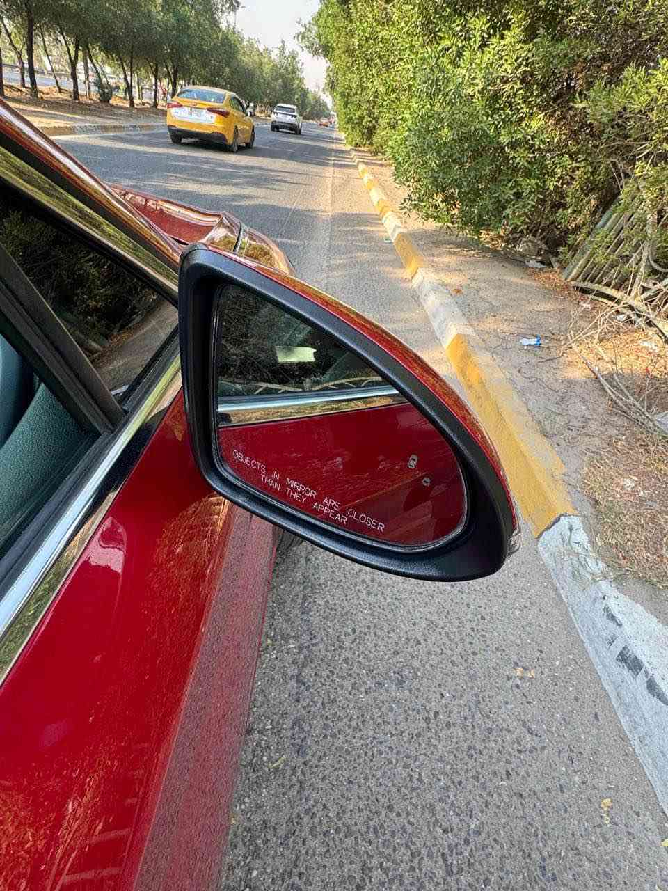 ‏سلام عليكم 
سوناتا 2020 Lite 
ماشية 64,000 كيلو ￼
‏المواصفات 
‏مكينة 1600 يربو 
شاشة Dutch 
نقاط عمياء
كاميرات محيطية عدد ‫4+‬ كاميرا عند الإشارة تظهر ￼
‏رادار امامي خلفي أوت ستوب تحذير تصادم
‏كوش ات خزنة ميموري كهرباء تدفئة تبريد 
‏التبريد مناخ منفصل 
‏سقف بانوراما ￼
‏تشغيل عن بعد إمكانية تقديم والترجيع السيارة من البصمة 

 ￼￼ بها ثلاث قطع صبغ ￼￼
مراوس حسب القناعه (سبورتج او سنتافي )
***********
بغداد الكاظميه ￼￼ بغداد, العراق
