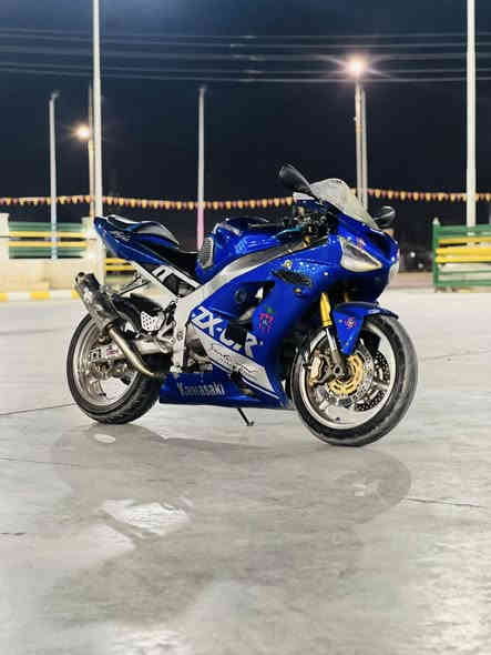 السلام عليكم 
كاوسكي 636 /2004 للبيع 
الدراجة خير من الله السعر ٢٨ وبيهة مجال 
العنوان واسط صويرة 
للاستفسار ***********
