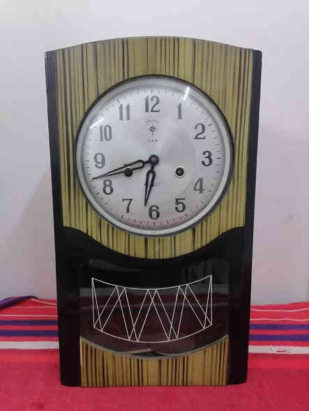 غراض للبيع يوجد توصيل ***********
