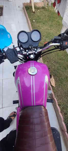 دايوان للبيع 
الدراجة مرقمة وباسمي تحويل ثاني يوم 
الموديل 2023 وطالعه 2024 
الدراجة خير من الله ما ناقصها شي وعليها زوج تايرات جديد جوبلس مانع انزلاق براحتك تمشي بل مطر 
السعر (مليونين و100) 
مكاني كركوك 
الرقم ***********
