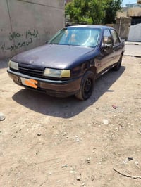 سيارة • موديل ٩٢ • للبيع