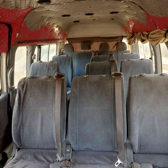 السلام عليكم هايسه 2009 رقم نكليزي بصره مكينه كير  
اكسن كفاله تبريد منضومه جديده تحويل مباشر. 
السياره تاجيه على الطويله مصبوغه  عام 
منضومة غاز تخم تاير مكان السياره بغداد.   رقم الهاتف.***********
